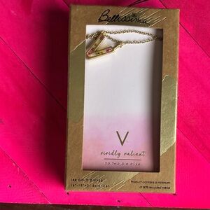 Bella Bliss Gold Necklace with Pink Details